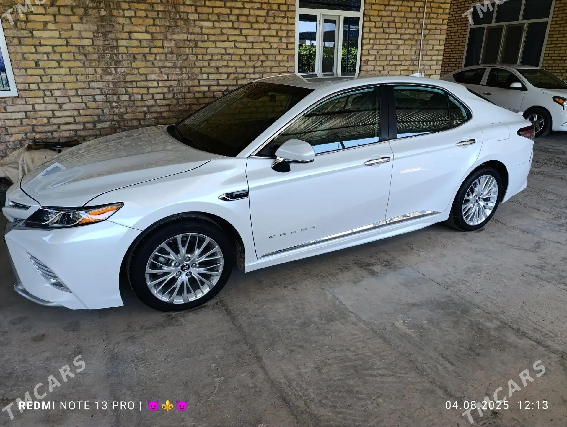 Toyota Camry 2019 - 320 000 TMT - Dänew - img 5