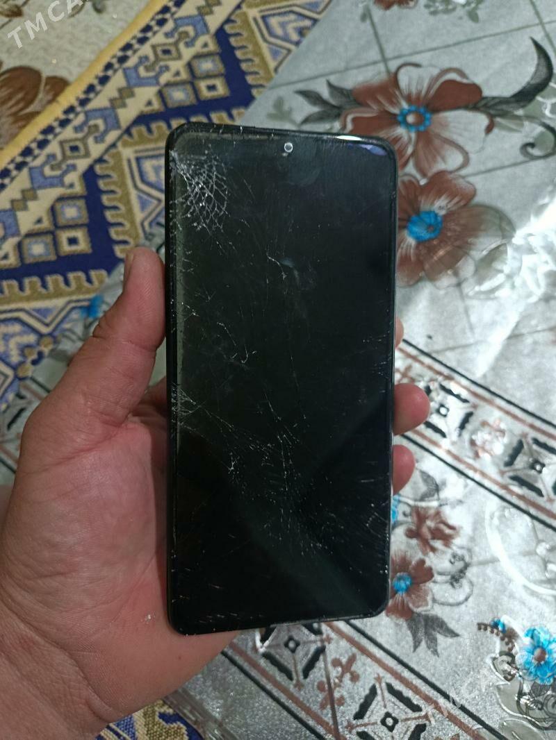 redmi not 10 pro 6.128 - Büzmeýin - img 1