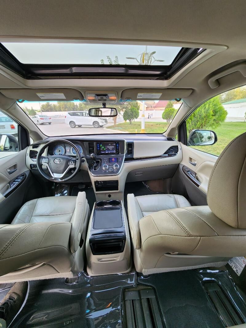 Toyota Sienna 2016 - 392 000 TMT - Aşgabat - img 9