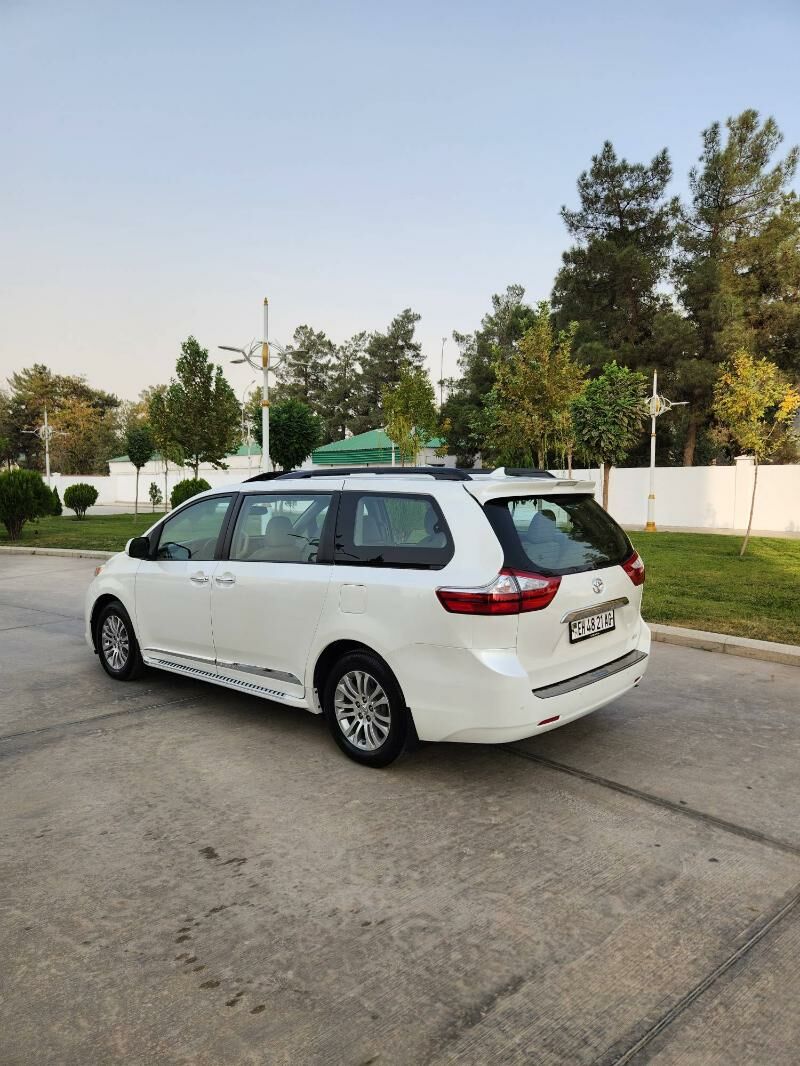 Toyota Sienna 2016 - 392 000 TMT - Aşgabat - img 5