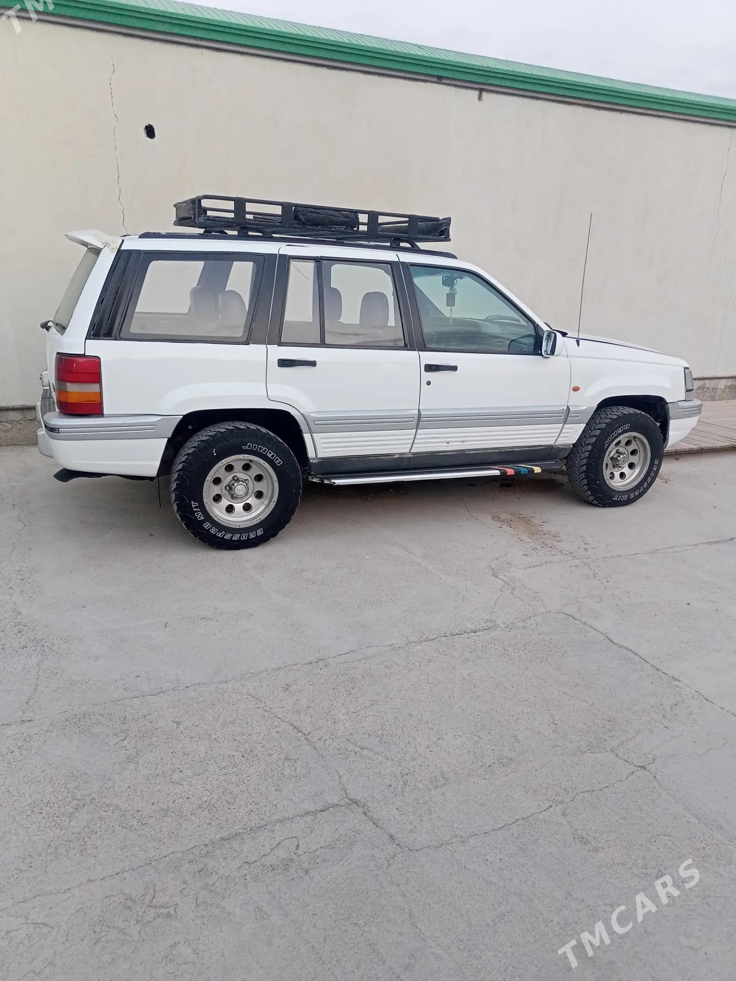 Jeep Grand Cherokee 1995 - 50 000 TMT - Ak bugdaý etraby - img 3