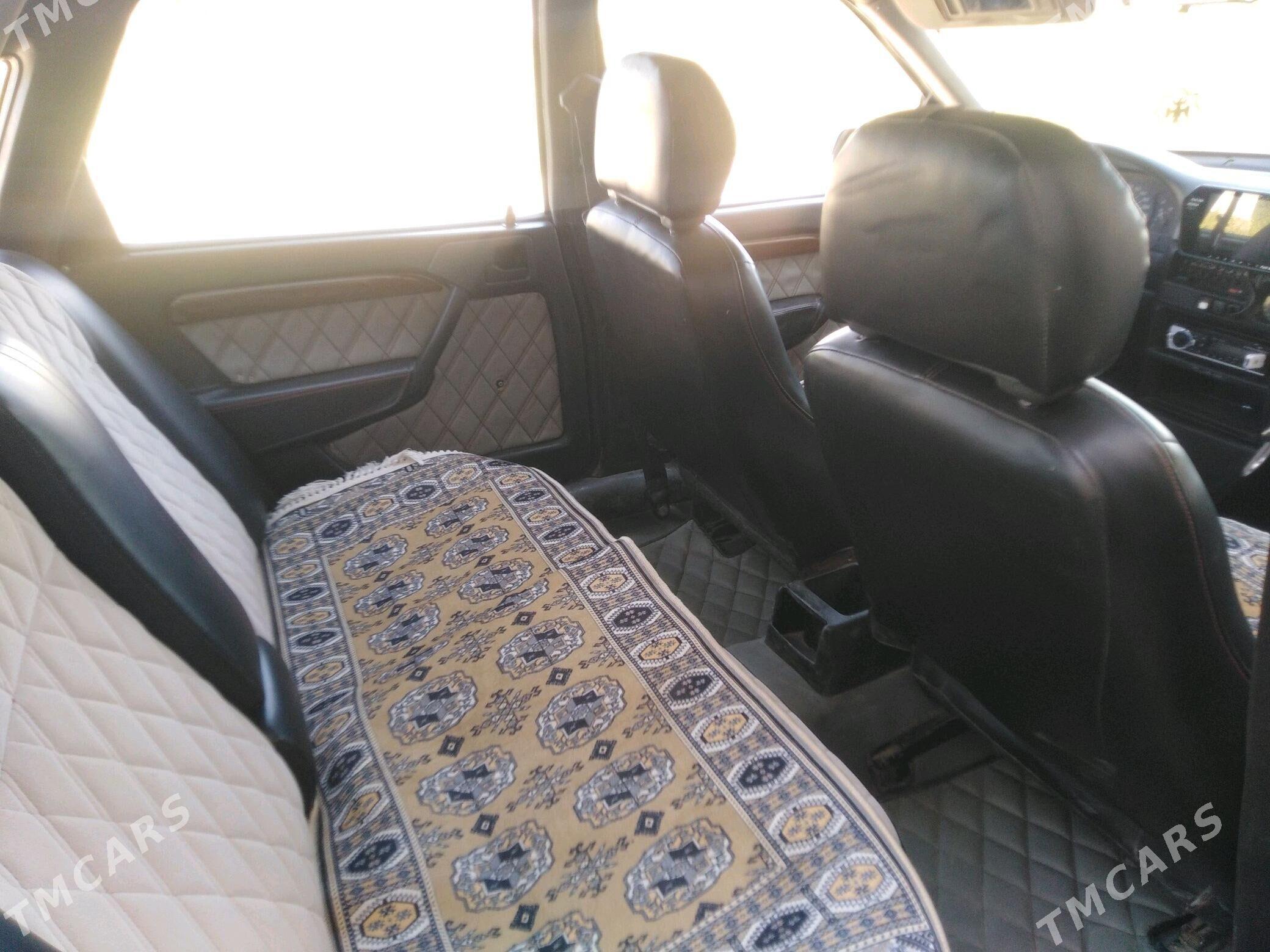 Opel Vectra 1989 - 35 000 TMT - Gazojak - img 4