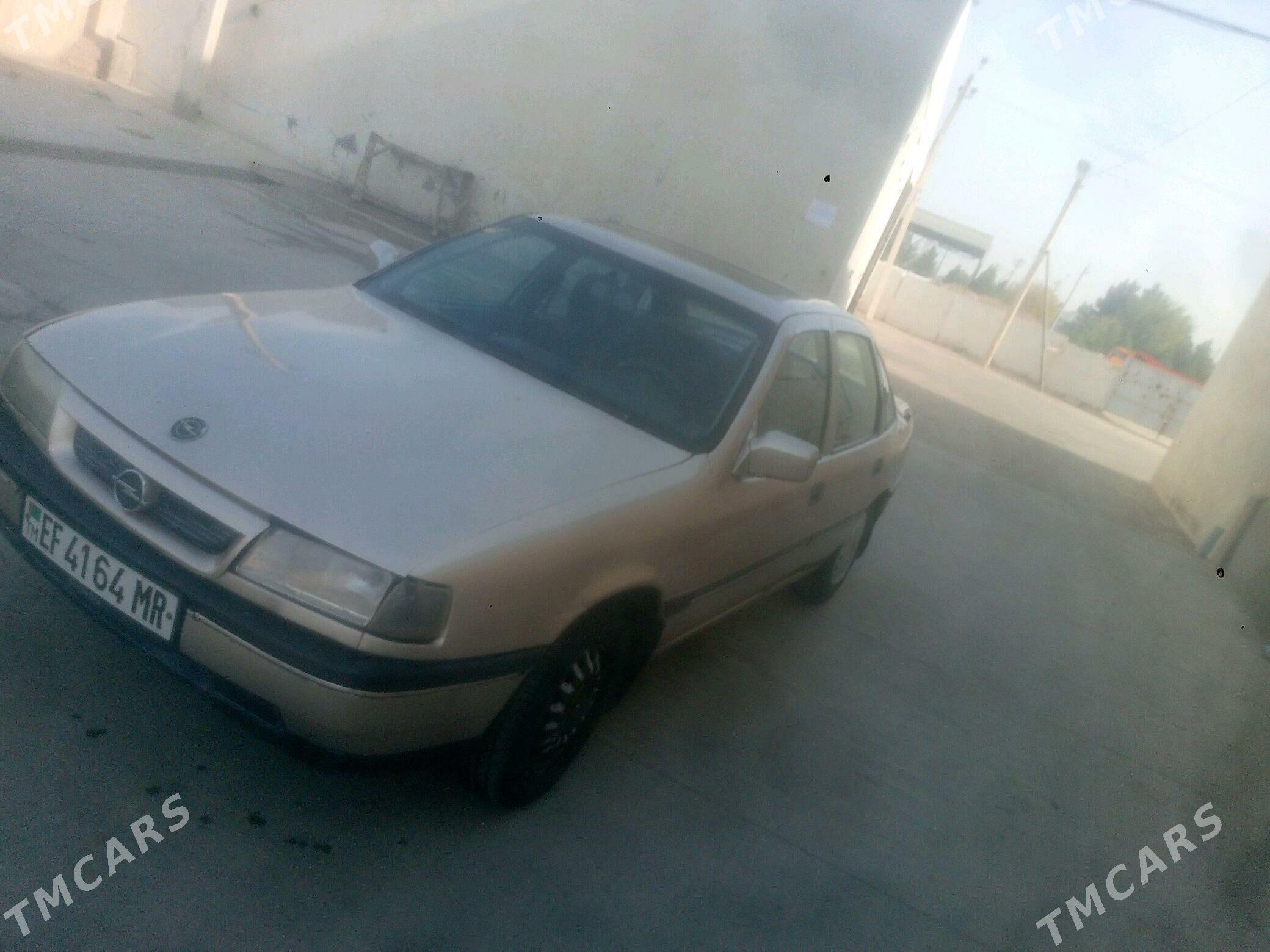 Opel Vectra 1990 - 30 000 TMT - Мары - img 7