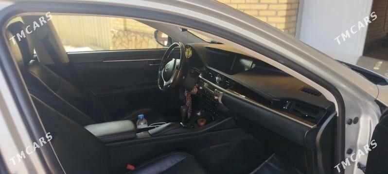 Lexus ES 350 2013 - 385 000 TMT - Saýat - img 3