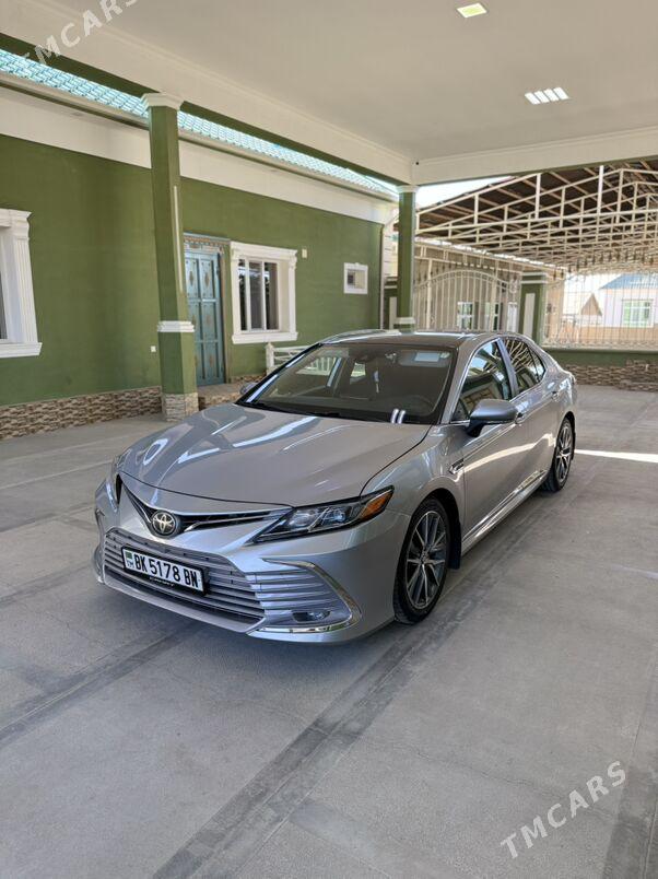 Toyota Camry 2021 - 330 000 TMT - Balkanabat - img 3