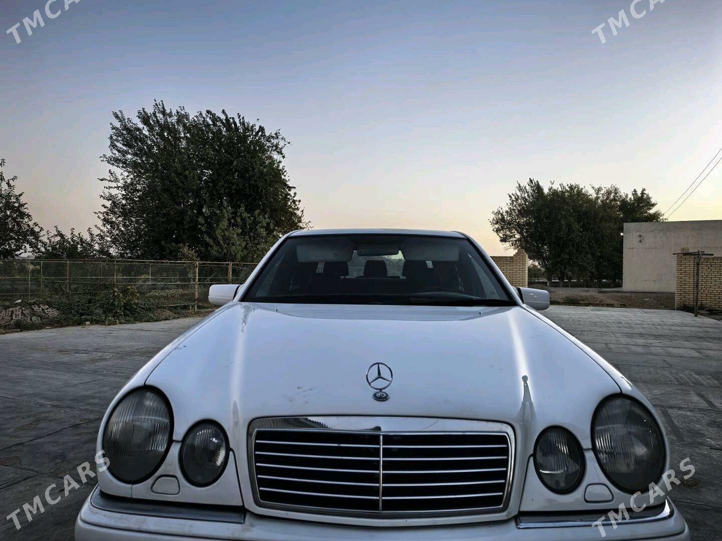 Mercedes-Benz E-Class 1999 - 120 000 TMT - Mary - img 1