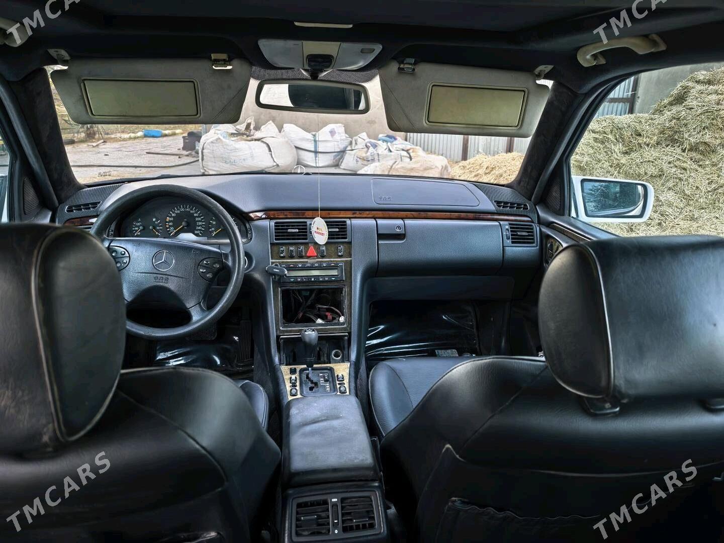 Mercedes-Benz E-Class 1999 - 120 000 TMT - Mary - img 3