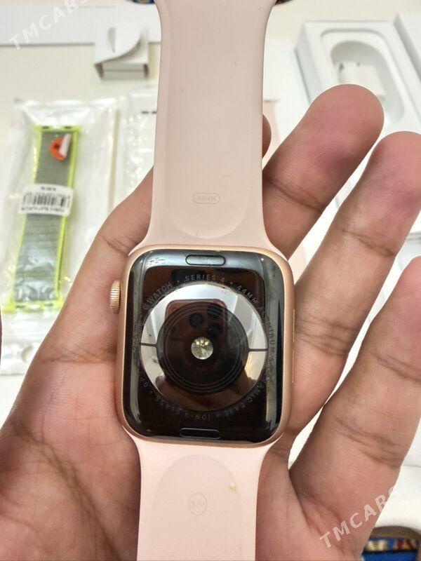 Apple watch 4 44mm - Торговый центр "15 лет Независимости" - img 3