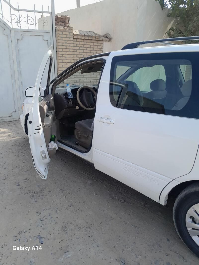 Toyota Sienna 2002 - 160 000 TMT - Мургап - img 9