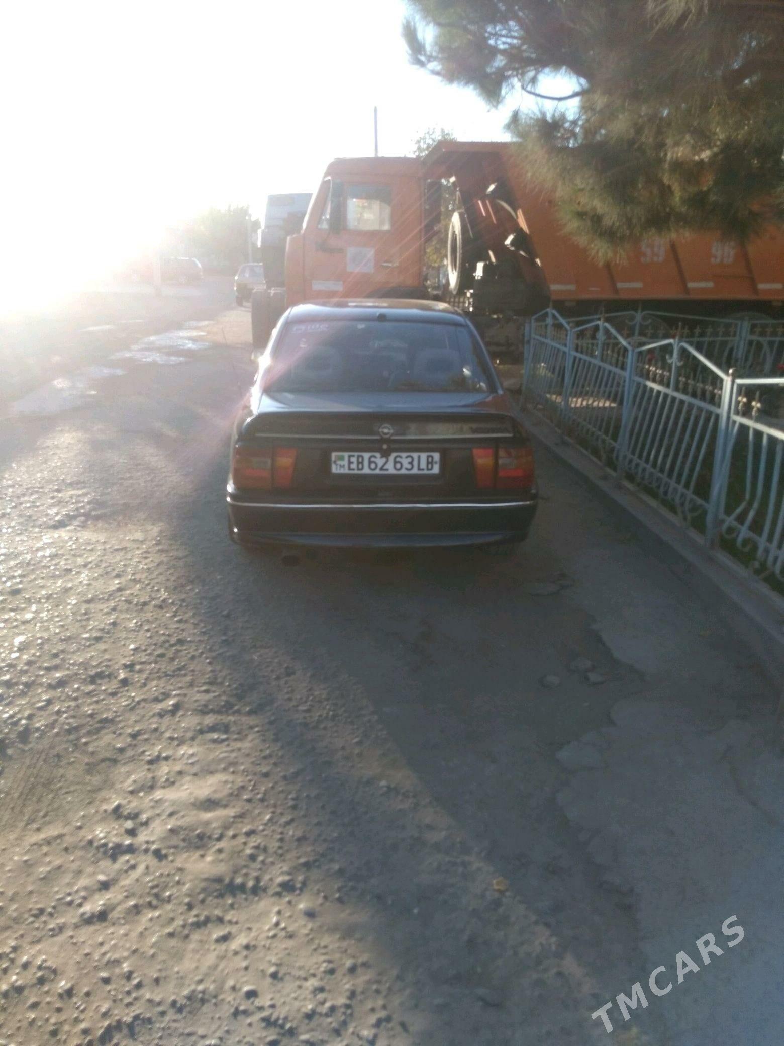 Opel Vectra 1993 - 42 000 TMT - Туркменабат - img 3