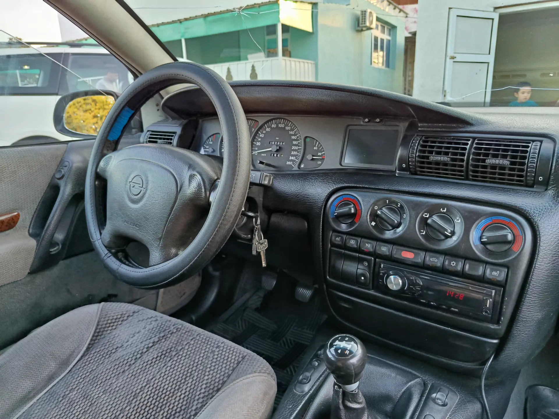 Opel Omega 1994 - 40 000 TMT - Туркменбаши - img 7