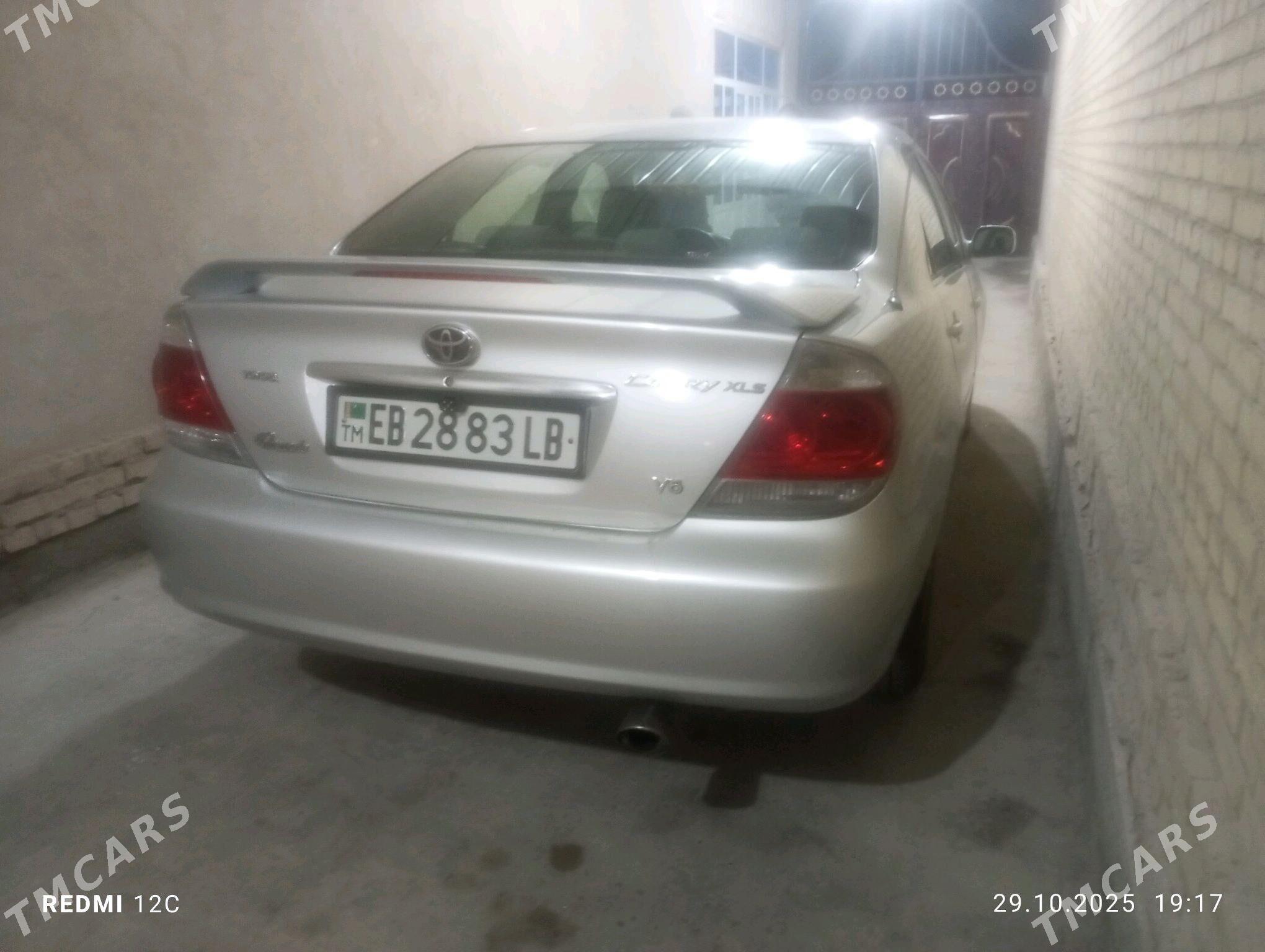 Toyota Camry 2005 - 155 000 TMT - Дянев - img 4