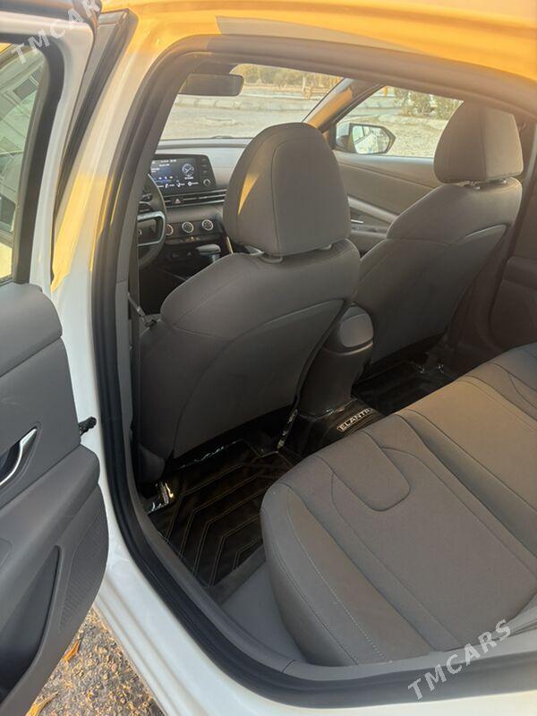 Hyundai Elantra 2021 - 237 000 TMT - Ашхабад - img 2