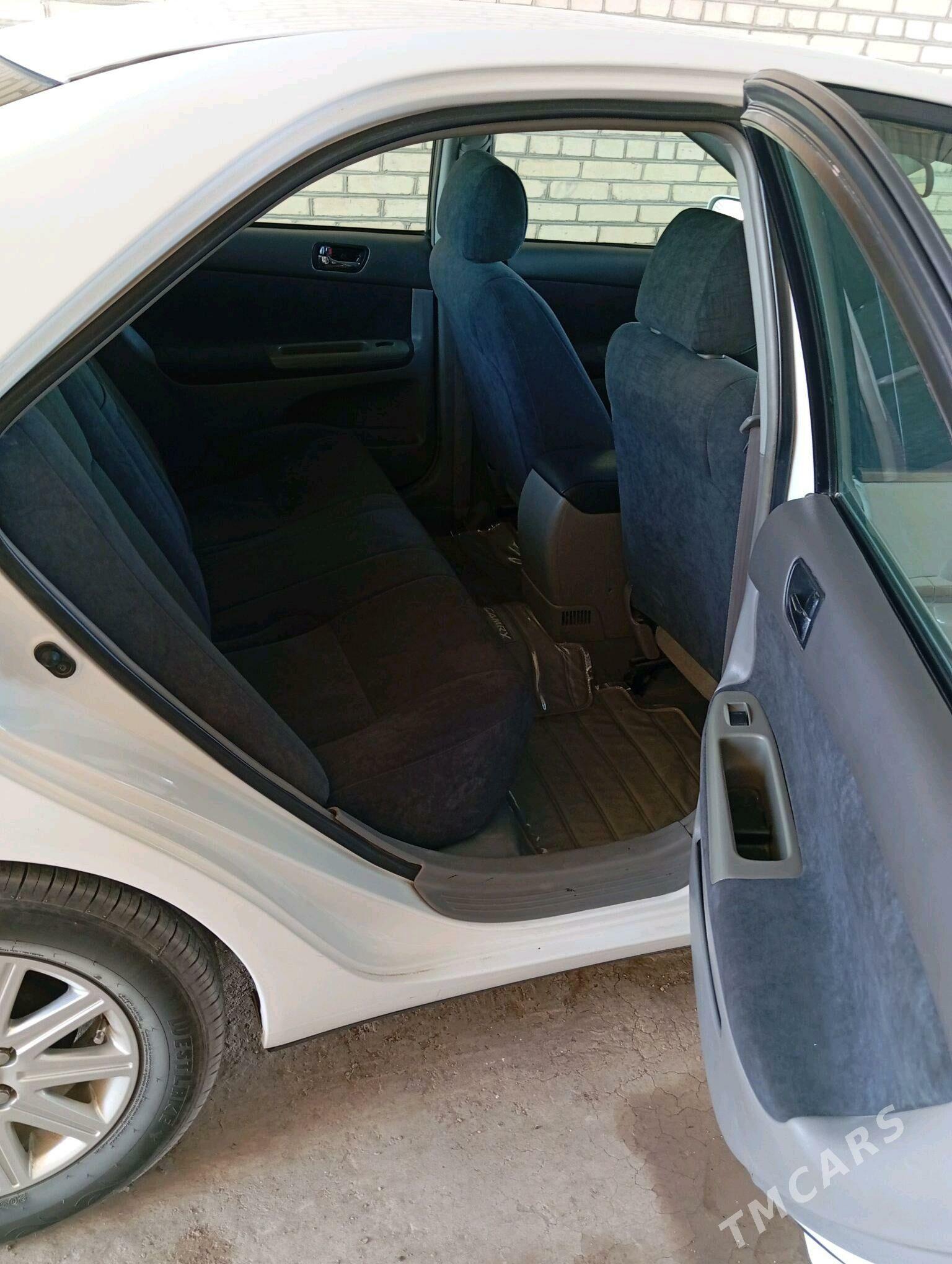 Toyota Camry 2002 - 142 000 TMT - Халач - img 6