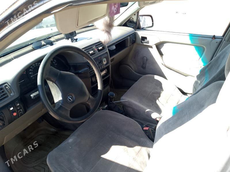 Opel Vectra 1990 - 40 000 TMT - Ýolöten - img 3
