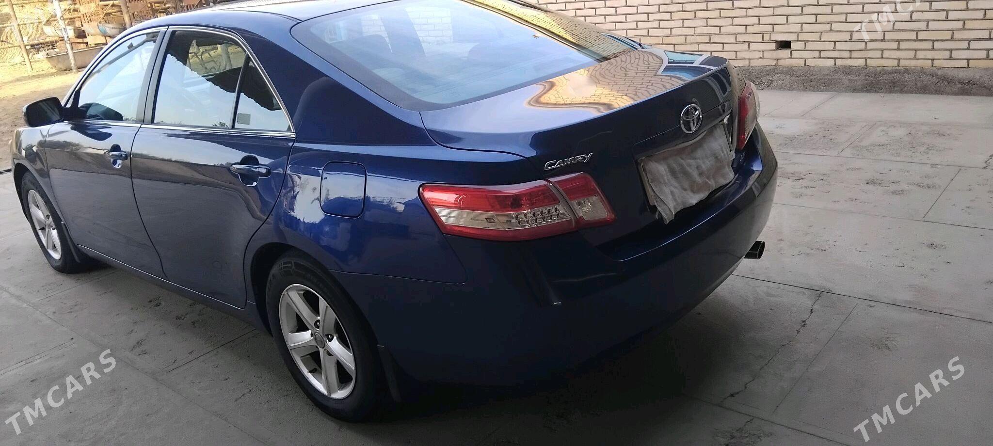 Toyota Camry 2010 - 180 000 TMT - Мары - img 8
