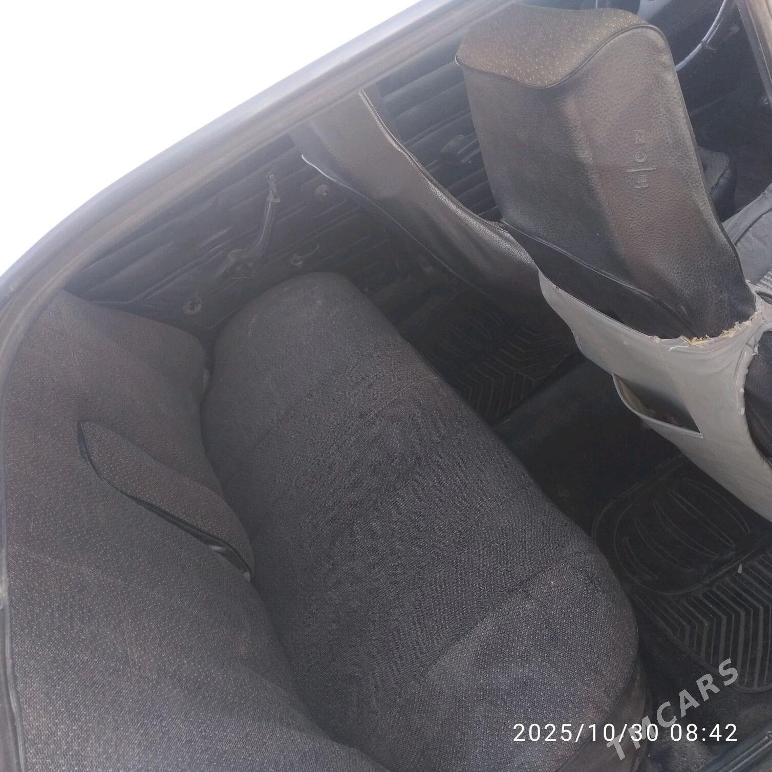 Lada 2107 2002 - 30 000 TMT - Gurbansoltan Eje - img 6