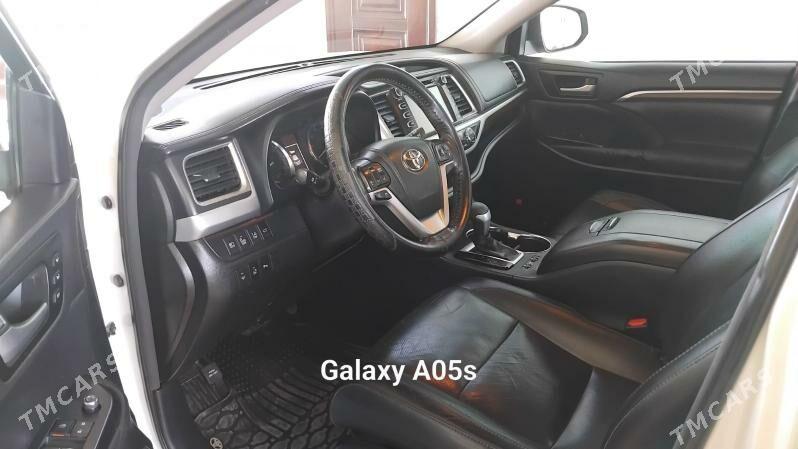 Toyota Highlander 2016 - 400 000 TMT - Aşgabat - img 3