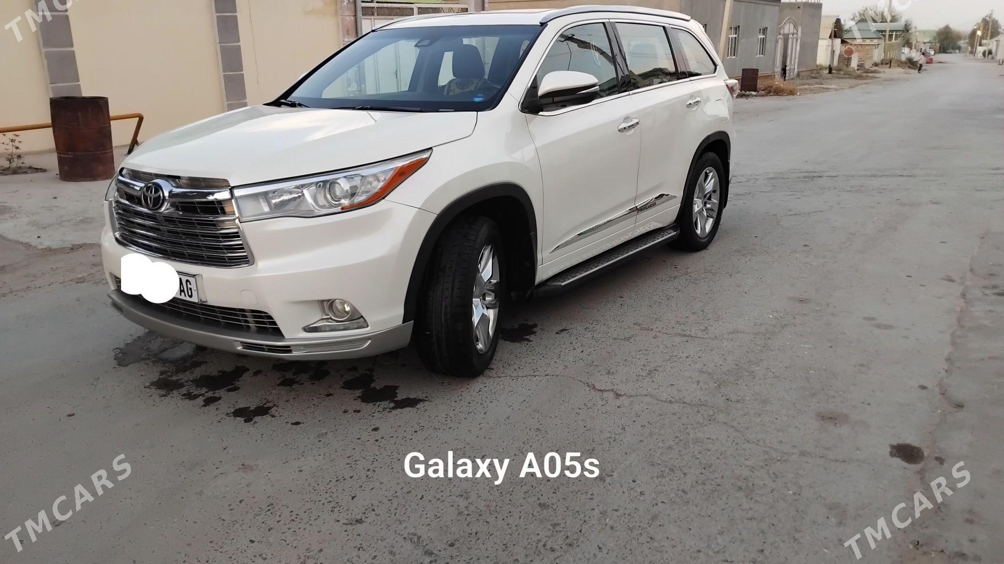 Toyota Highlander 2016 - 400 000 TMT - Aşgabat - img 6
