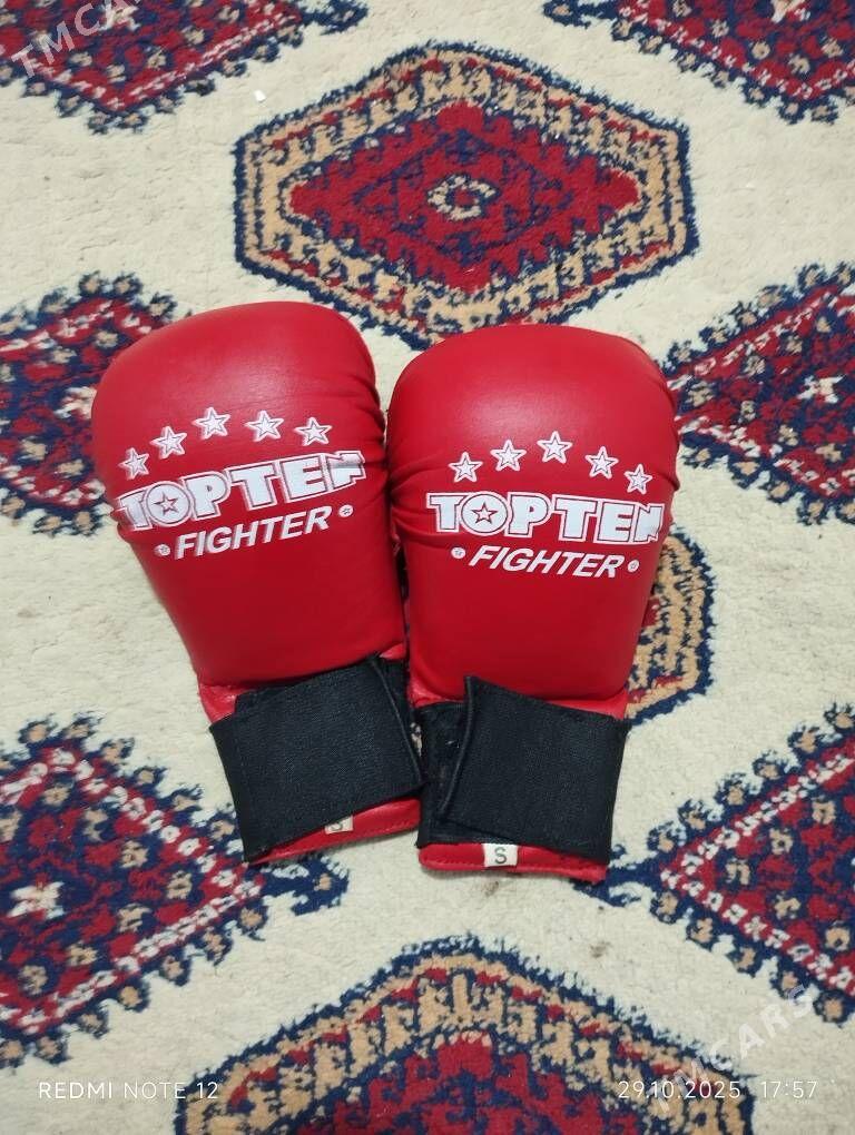 karate percatka - 10 mkr - img 1