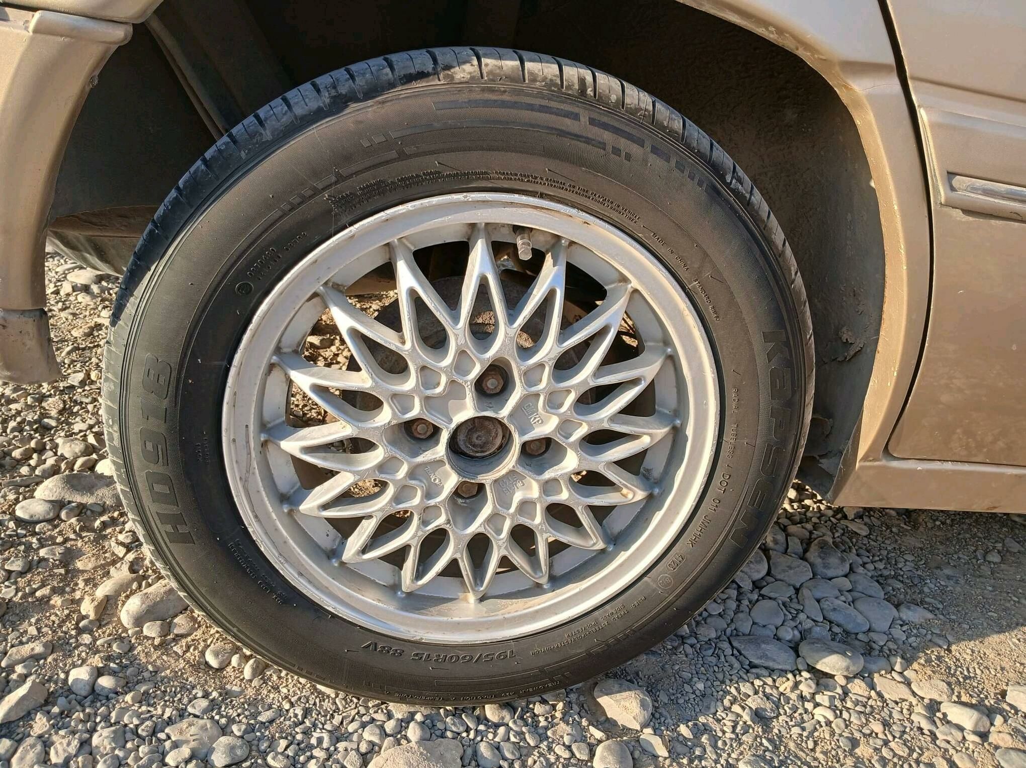 Teker 15lik 5 000 TMT - Büzmeýin - img 4