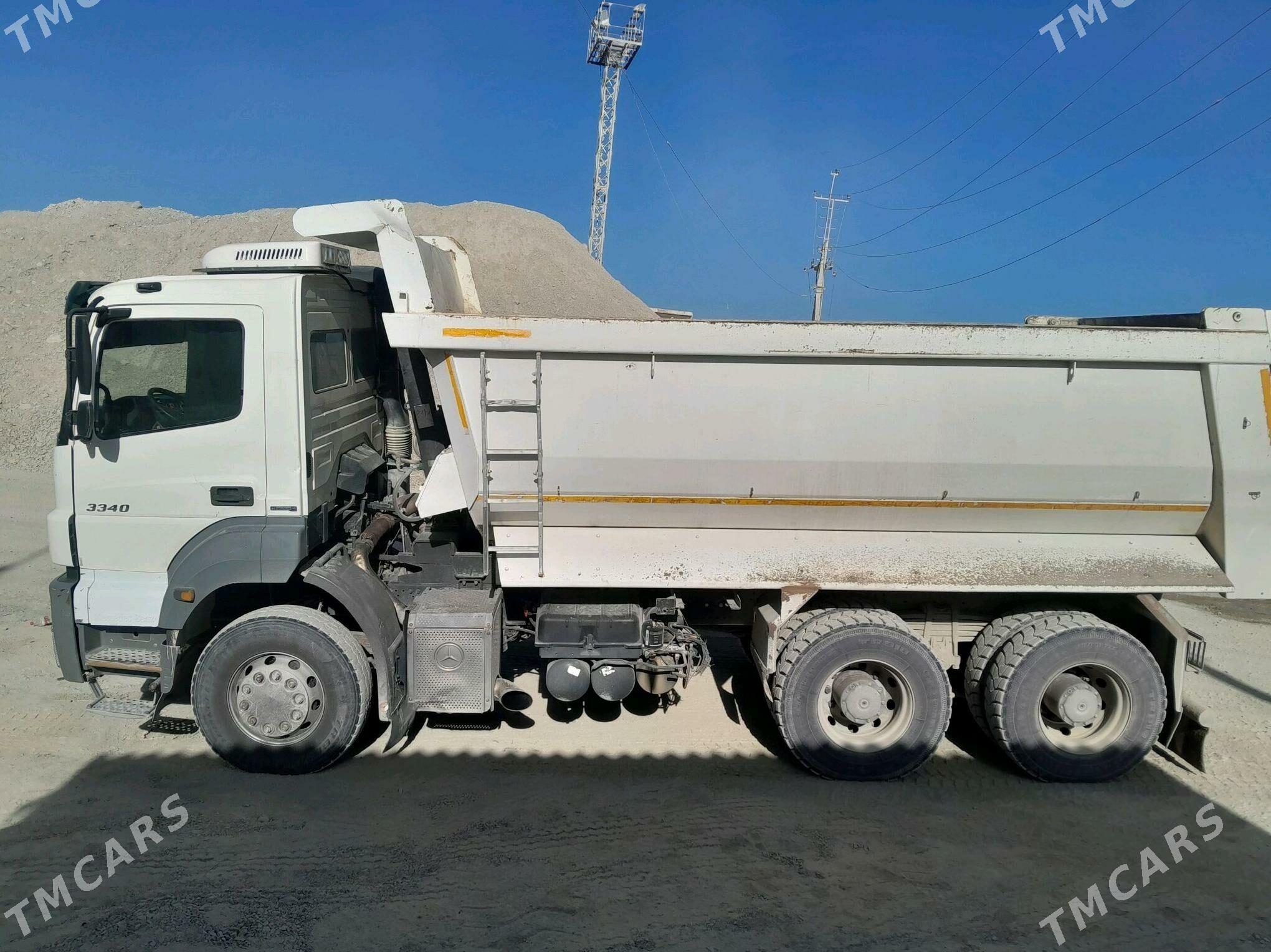 Mercedes-Benz ACTROS 3331 2013 - 700 000 TMT - Gökdepe - img 1