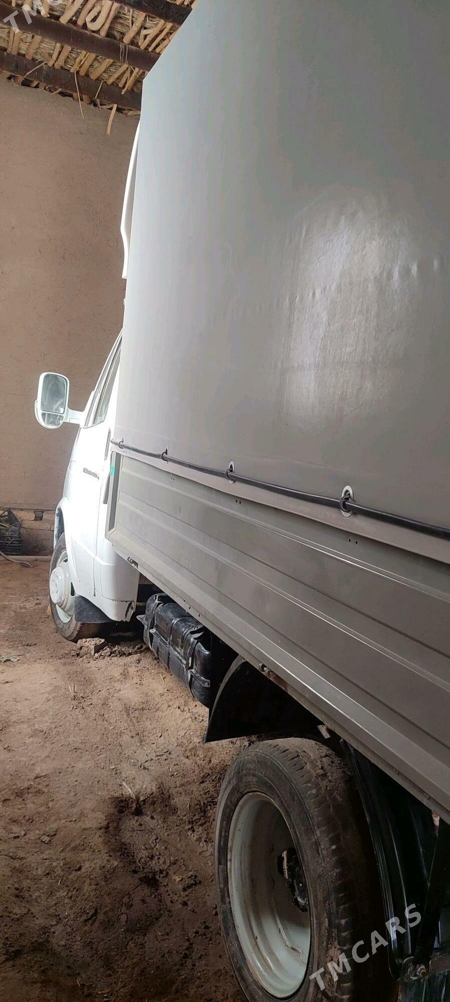 Gaz Gazel 2013 - 170 000 TMT - Гурбансолтан Едже - img 3