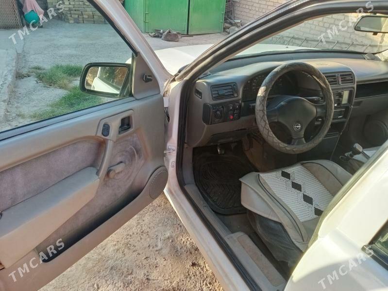 Opel Vectra 1989 - 38 000 TMT - Туркменабат - img 10