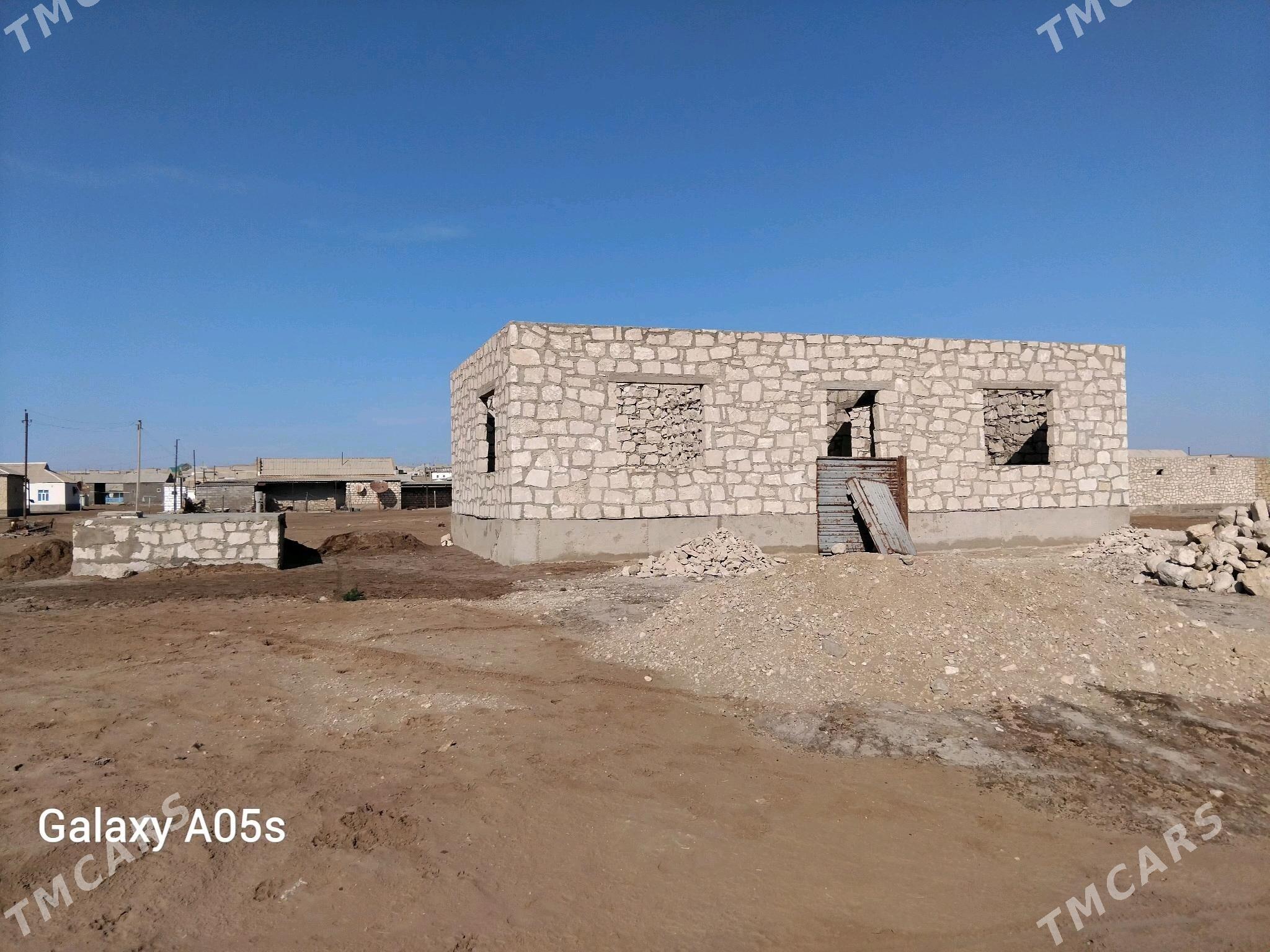 Satlyk jay - Эсенгулы - img 2