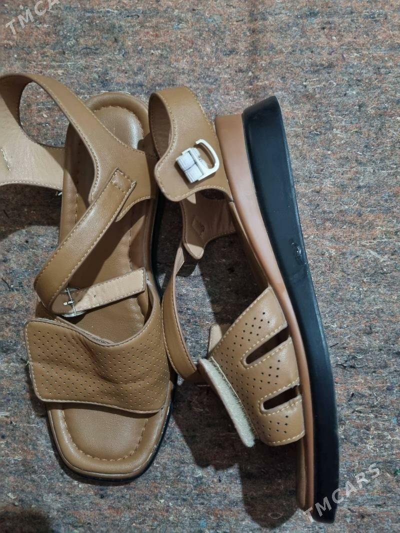 Tufli, basanožka - етр. Туркменбаши - img 2