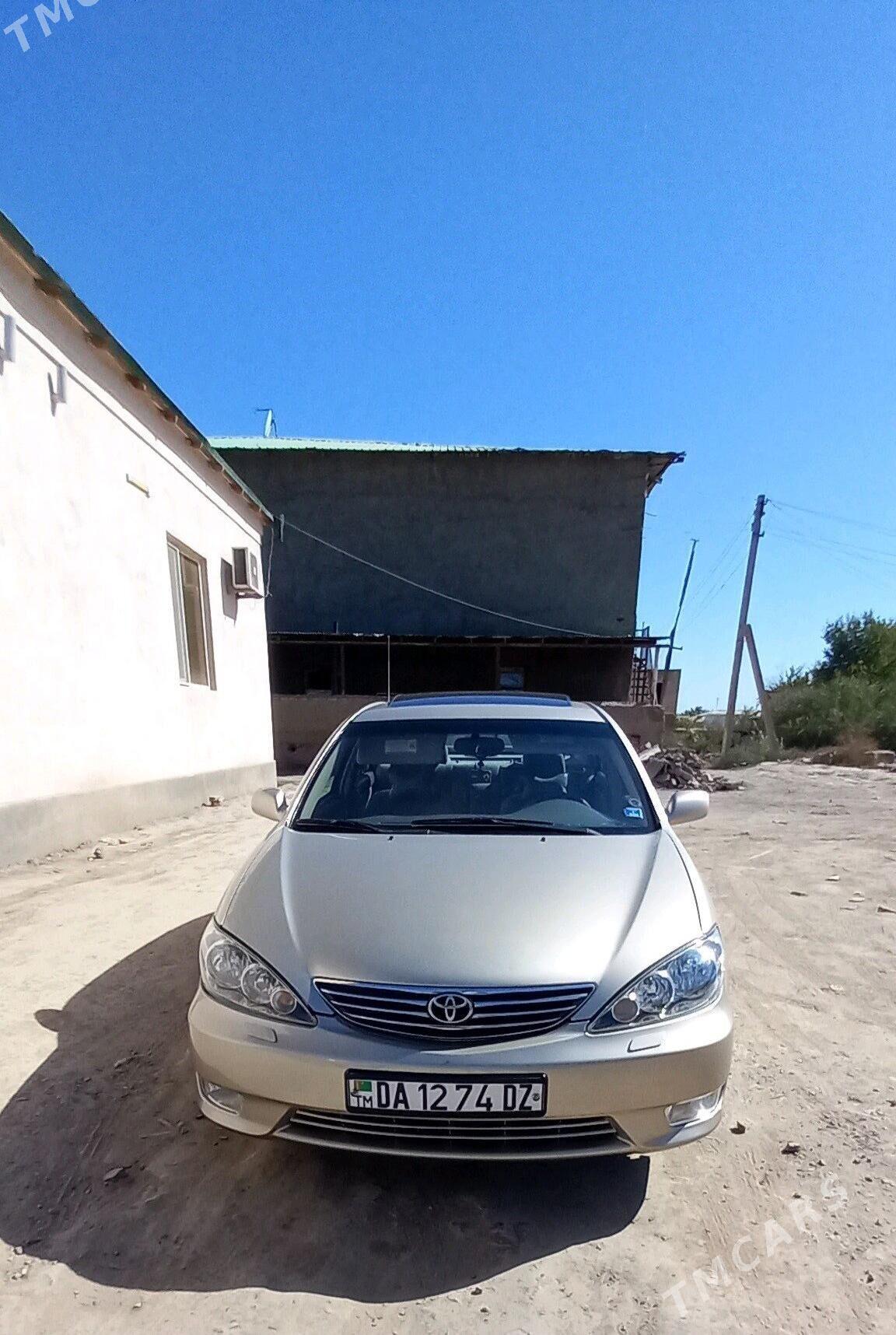 Toyota Camry 2002 - 240 000 TMT - Болдумсаз - img 2