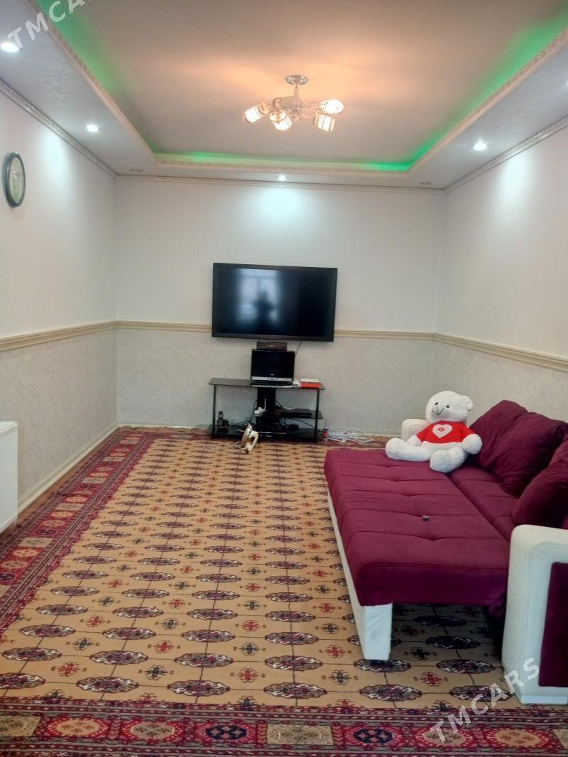 Bezhozyayyn jay - Howdan "B" - img 1