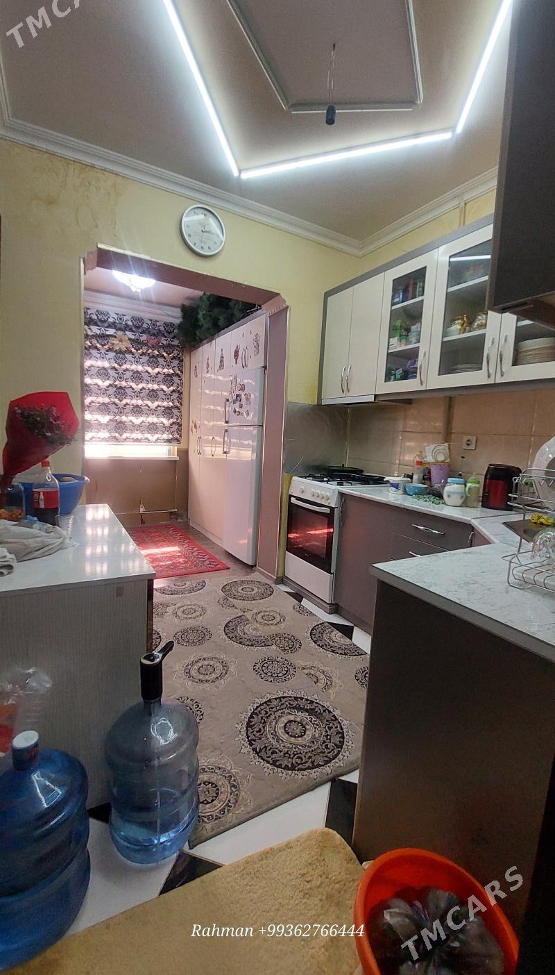 (2549)-NAGINA GOUDANKA 2-KOMNAT 62-KWADRAT - Dosaaf - img 2