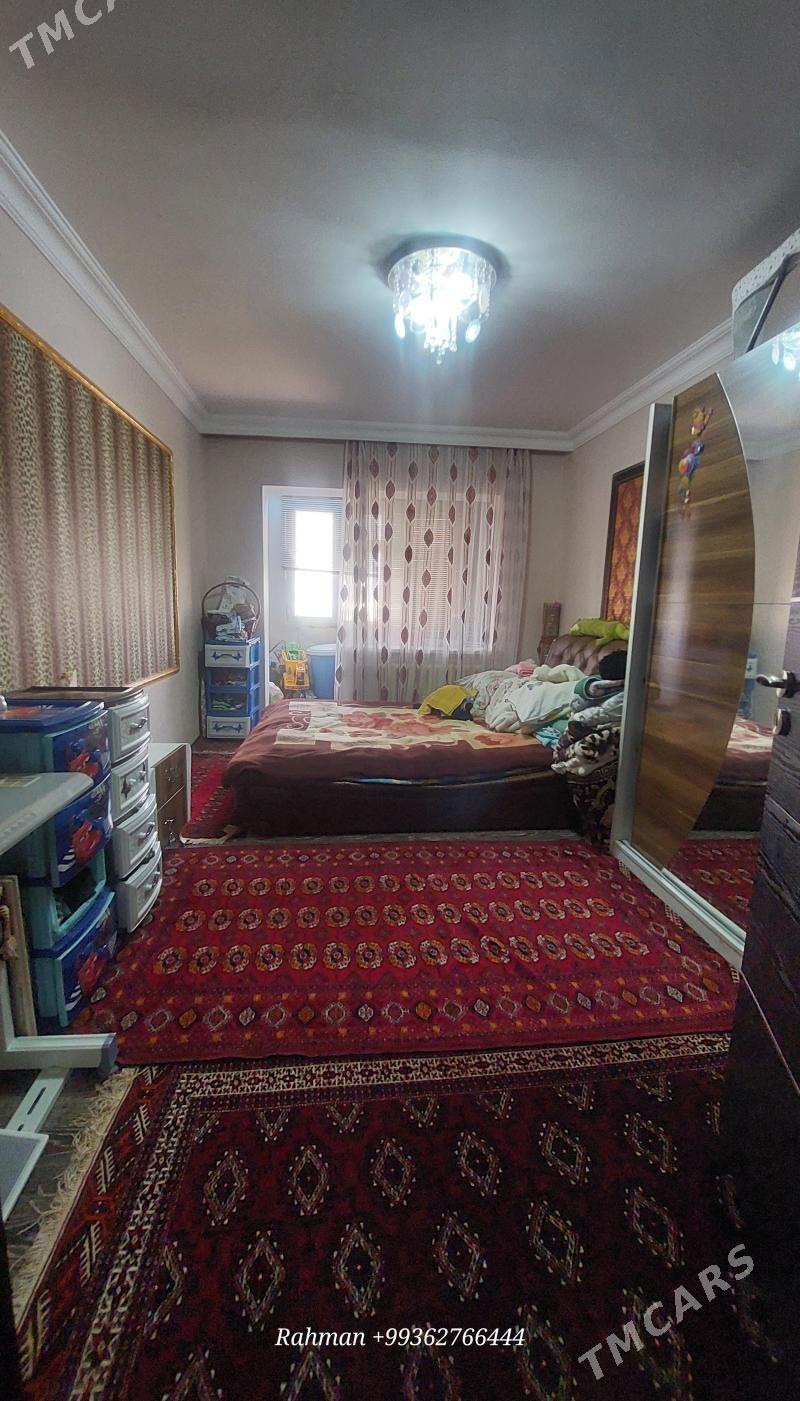 (2549)-NAGINA GOUDANKA 2-KOMNAT 62-KWADRAT - Dosaaf - img 3