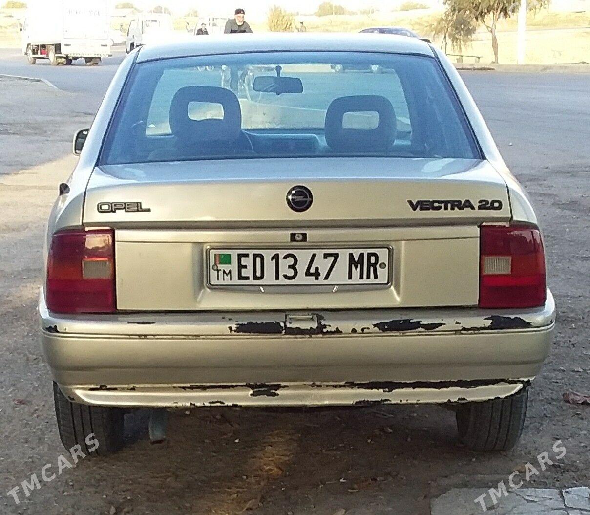 Opel Vectra 1990 - 30 000 TMT - Мары - img 4