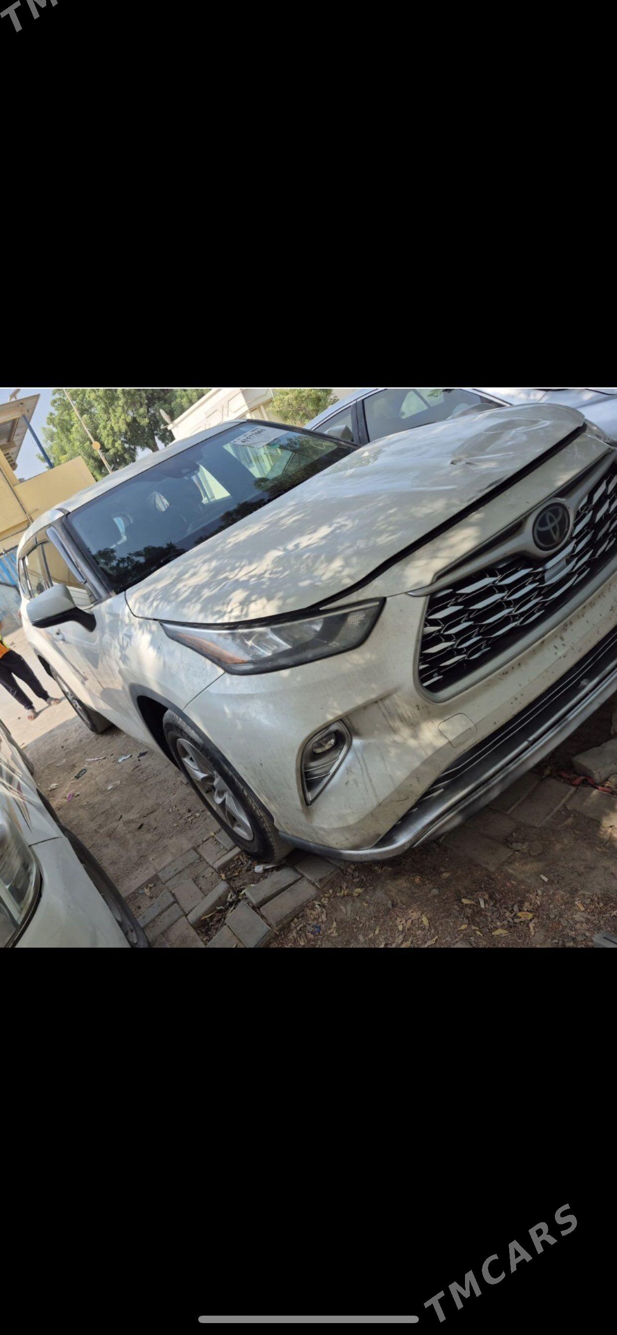 Toyota Highlander 2020 - 321 000 TMT - Мары - img 1