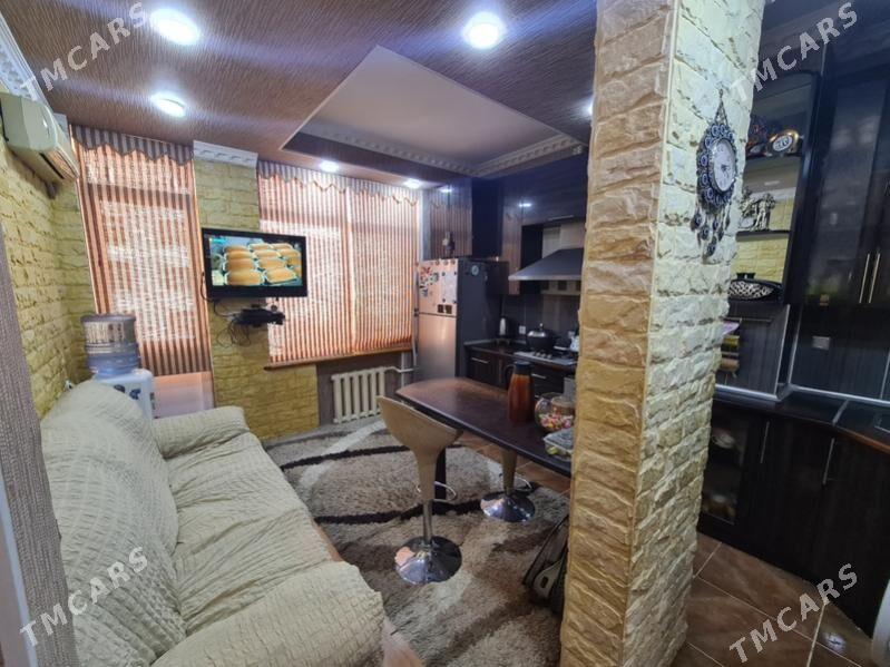 Sawetski dupleks 3komnat - Sowetskiý köç. (Garaşsyzlyk şaýoly) - img 6