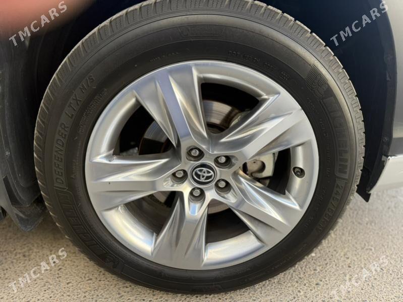 Toyota Highlander 2019 - 500 000 TMT - Parahat 1 - img 9