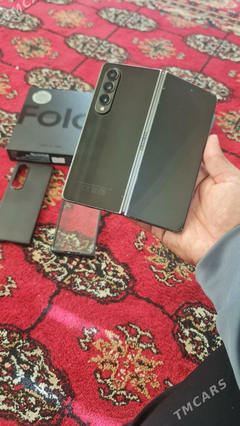 Z FOLD 4 (TP) - Hitrowka - img 2