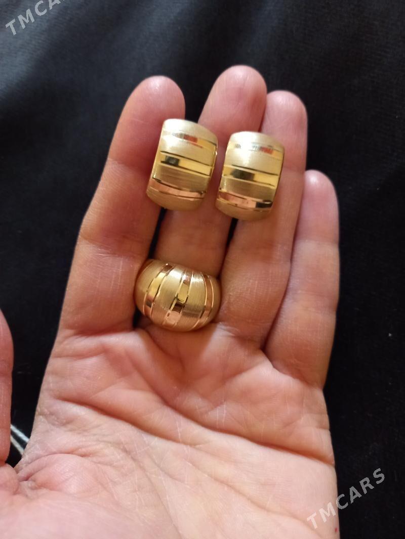 Gyzyl komplekt - Aşgabat - img 2