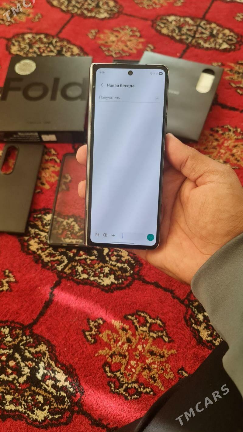 Z FOLD 4 (TP) - Hitrowka - img 4