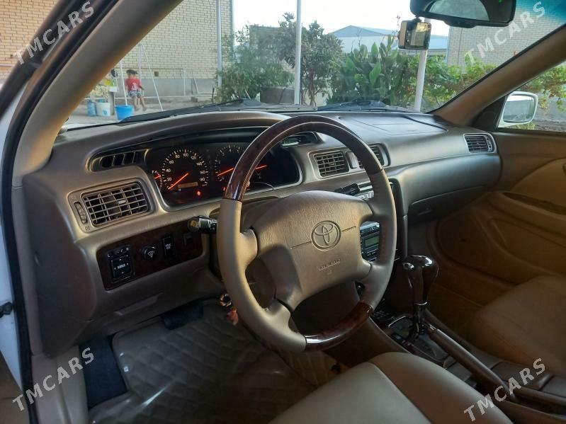 Toyota Camry 2000 - 215 000 TMT - Мары - img 8