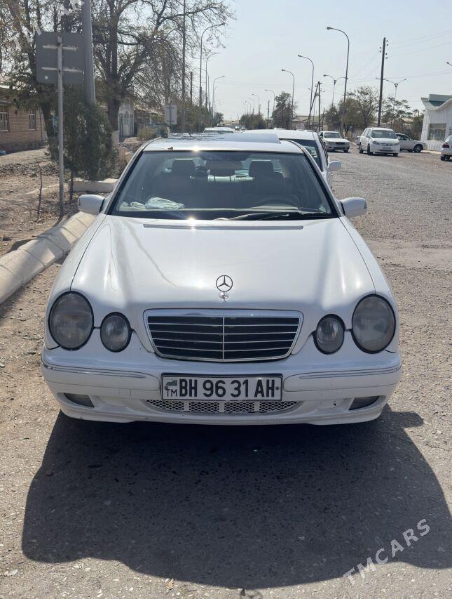 Mercedes-Benz E320 2001 - 95 000 TMT - Aşgabat - img 6