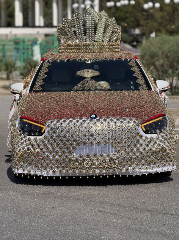 Mers Toy Bezegler we masyn toy hyzmaty howly podyezd bezeg Mersedes caga jywoy gül - Parahat 8 - img 4