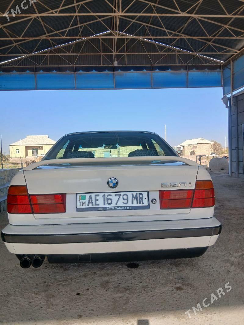 BMW 520 1991 - 55 000 TMT - Мургап - img 4