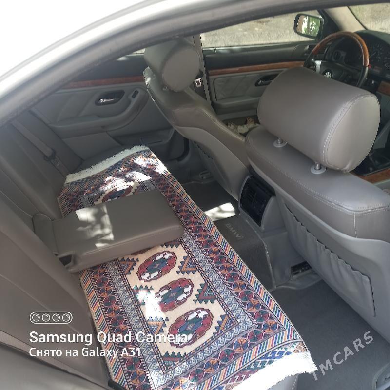 BMW 530 2001 - 105 000 TMT - Büzmeýin GRES - img 2