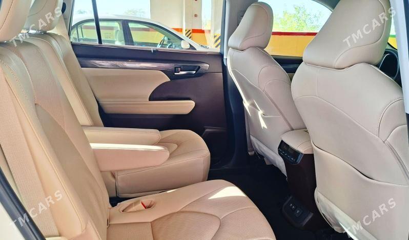 Toyota Highlander 2020 - 738 000 TMT - Aşgabat - img 3