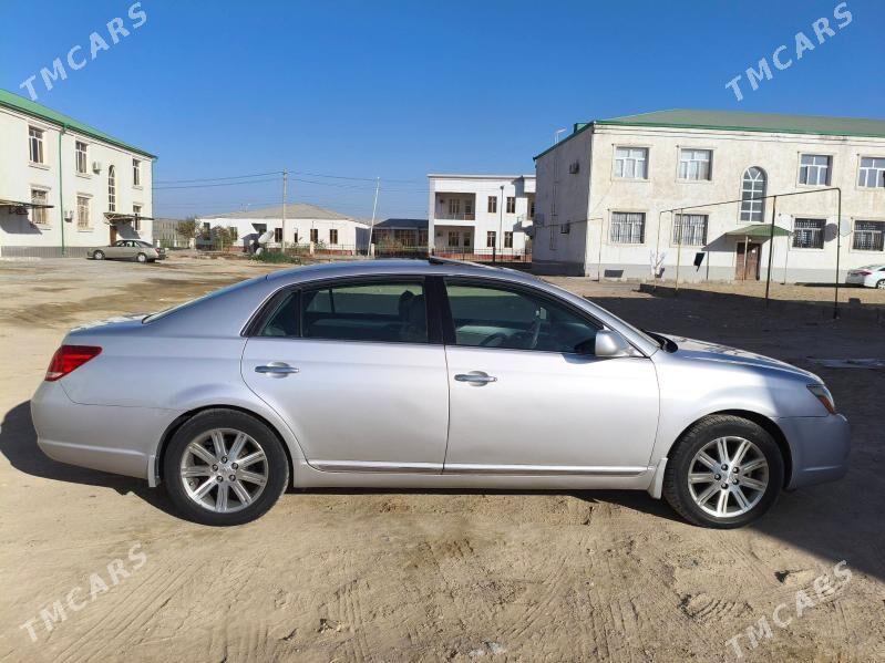 Toyota Avalon 2005 - 164 000 TMT - Байрамали - img 10