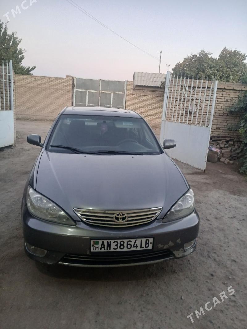 Toyota Camry 2003 - 220 000 TMT - Kerki - img 4