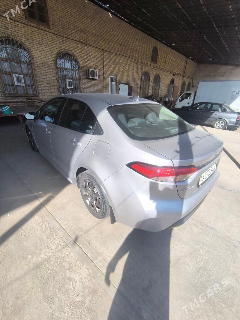 Toyota Corolla 2022 - 230 000 TMT - Туркменабат - img 6